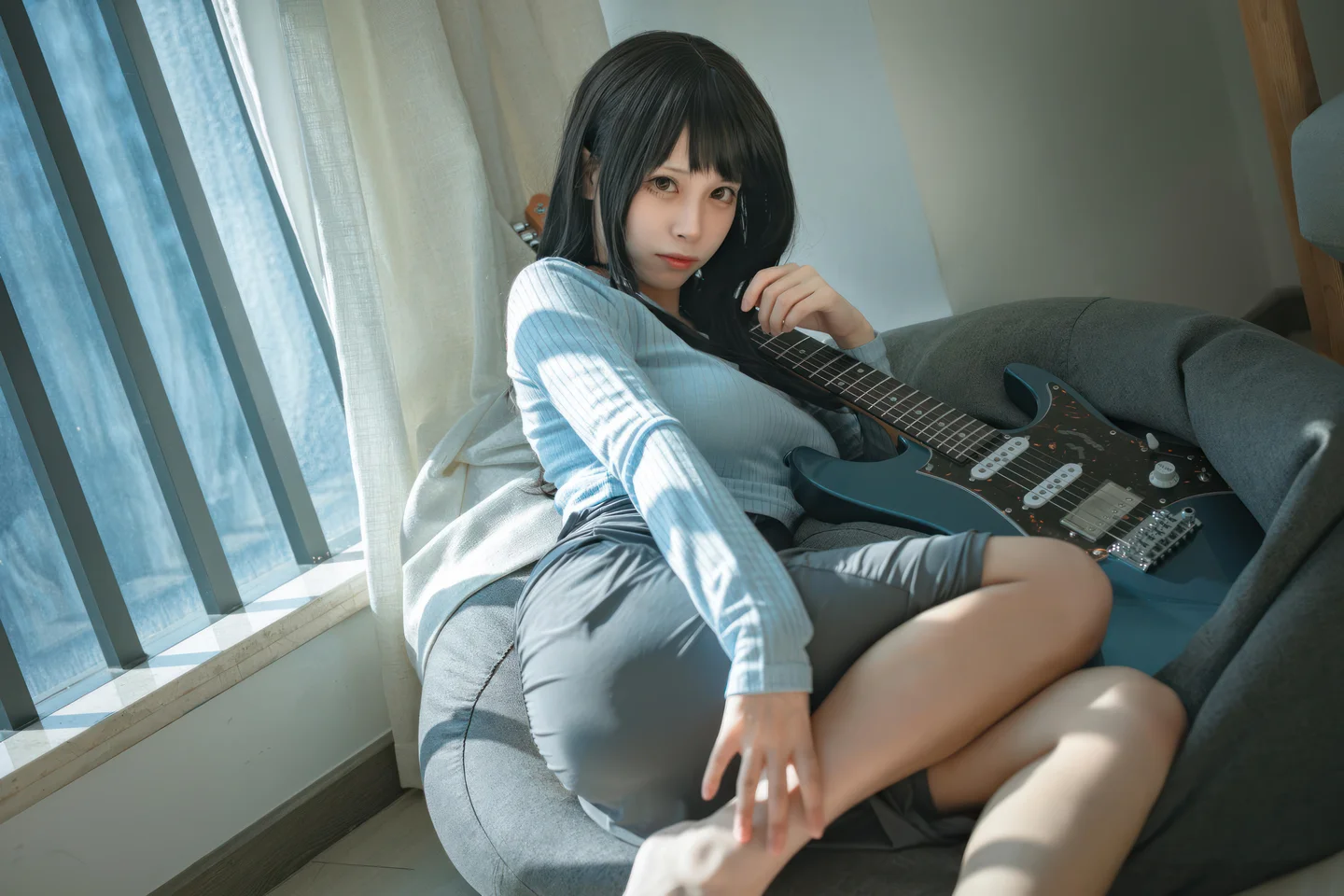 三無人型 - No.013 吉他妹妹 [24P-223MB] tg@simisebaisi 【丝足阁】022.webp